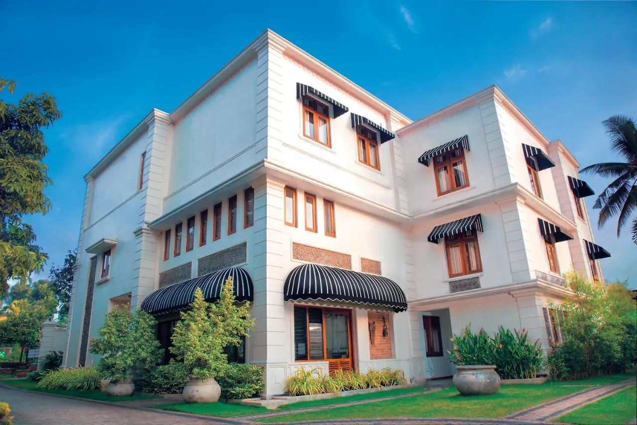 Forever City Hotel Kiribathgoda