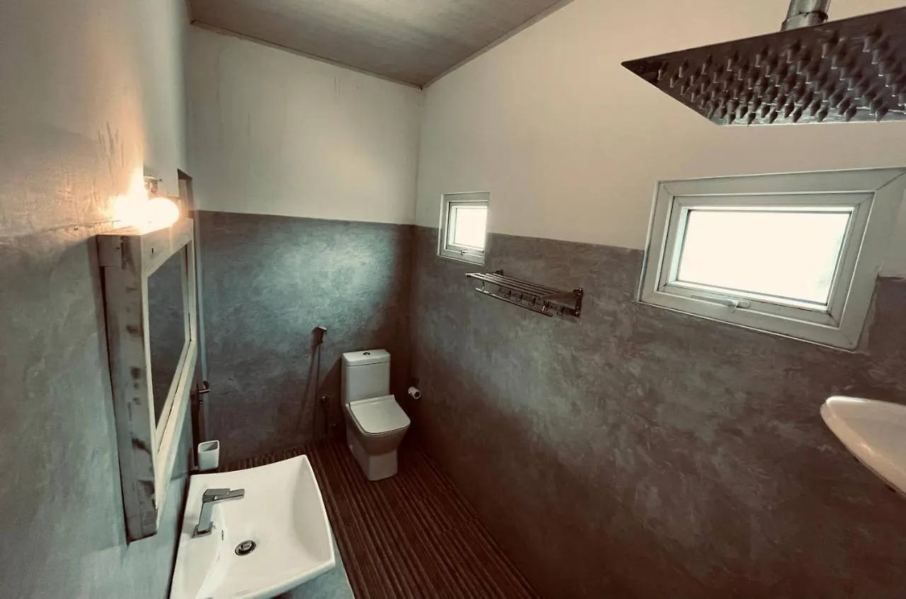 Forever City Hotel Kiribathgoda