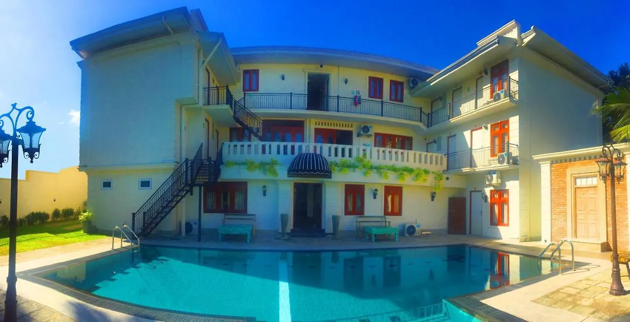Forever City Hotel Kiribathgoda